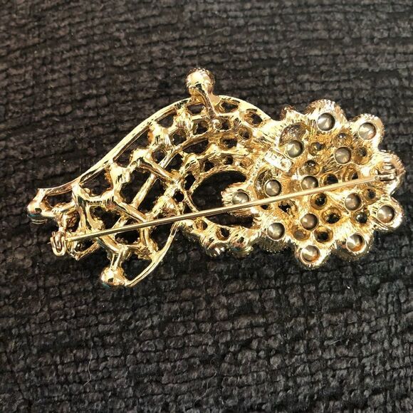 Vintage Rhinestone Brooch - Picture 4 of 4
